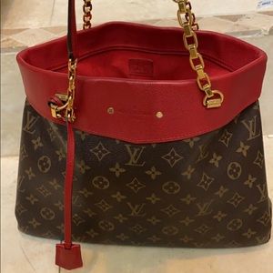 COMING SOON! LV Bag!